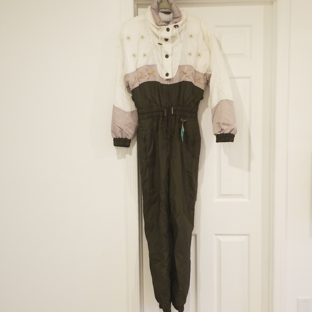 Vtg. FERA SKIWEAR SKI SUIT